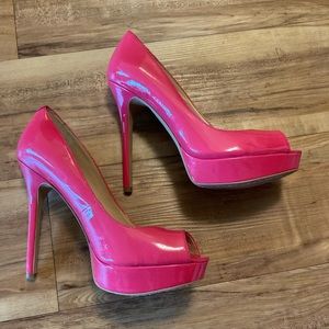 Pink Vince Camuto Heels!!